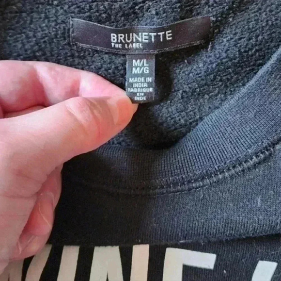 Brunette The Label This Wine is Making Me Awesome Black Sweatshirt Women's M/L - Picture 7 of 11